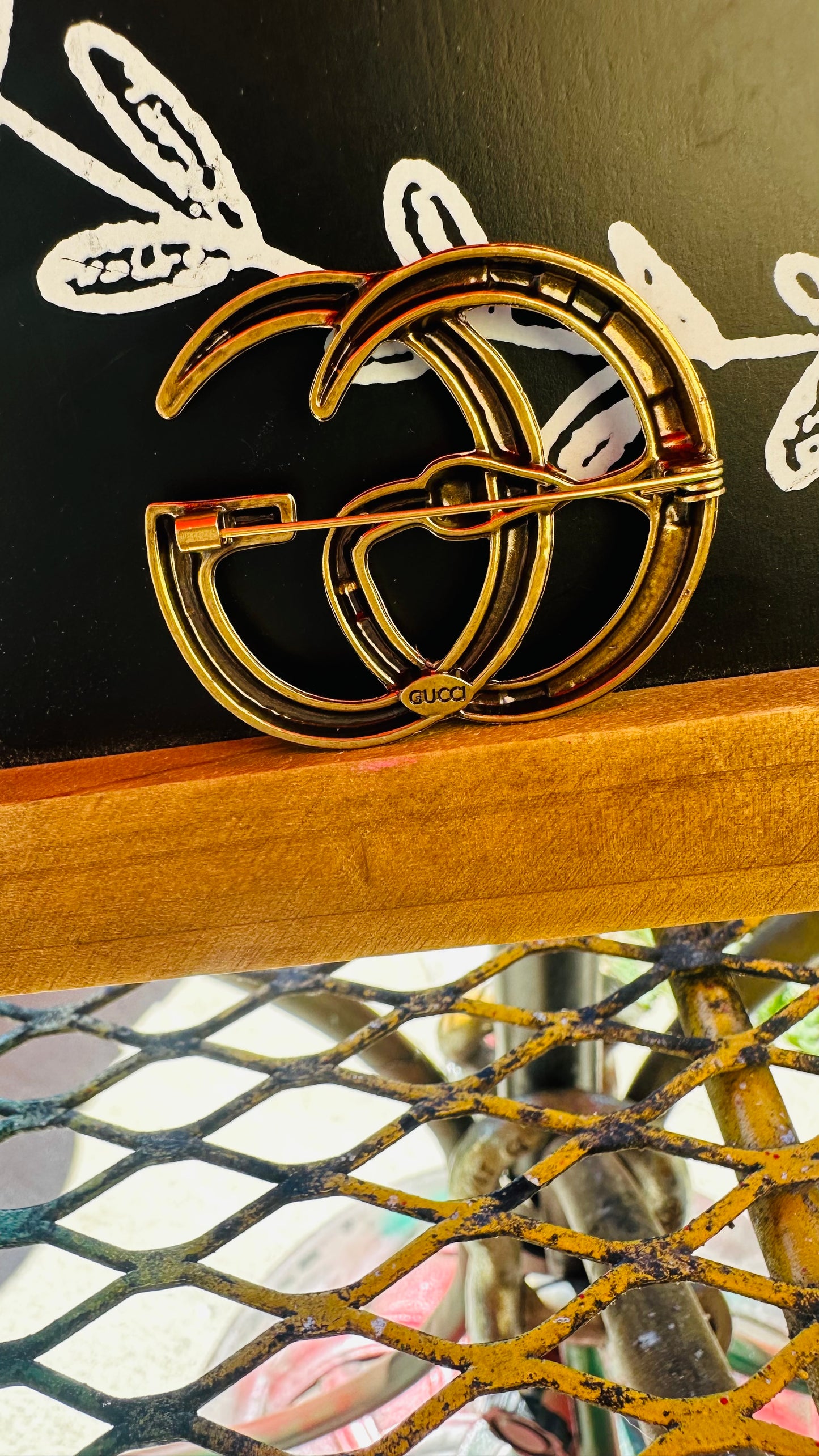 GGi Brooch Pin