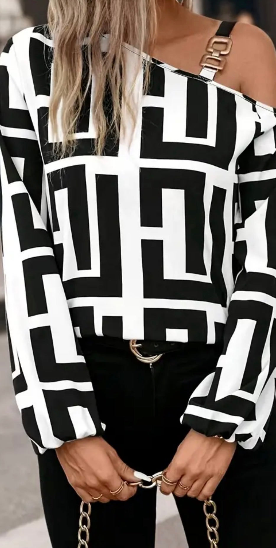 Black & White Off-shoulder Long Color-block Blouse