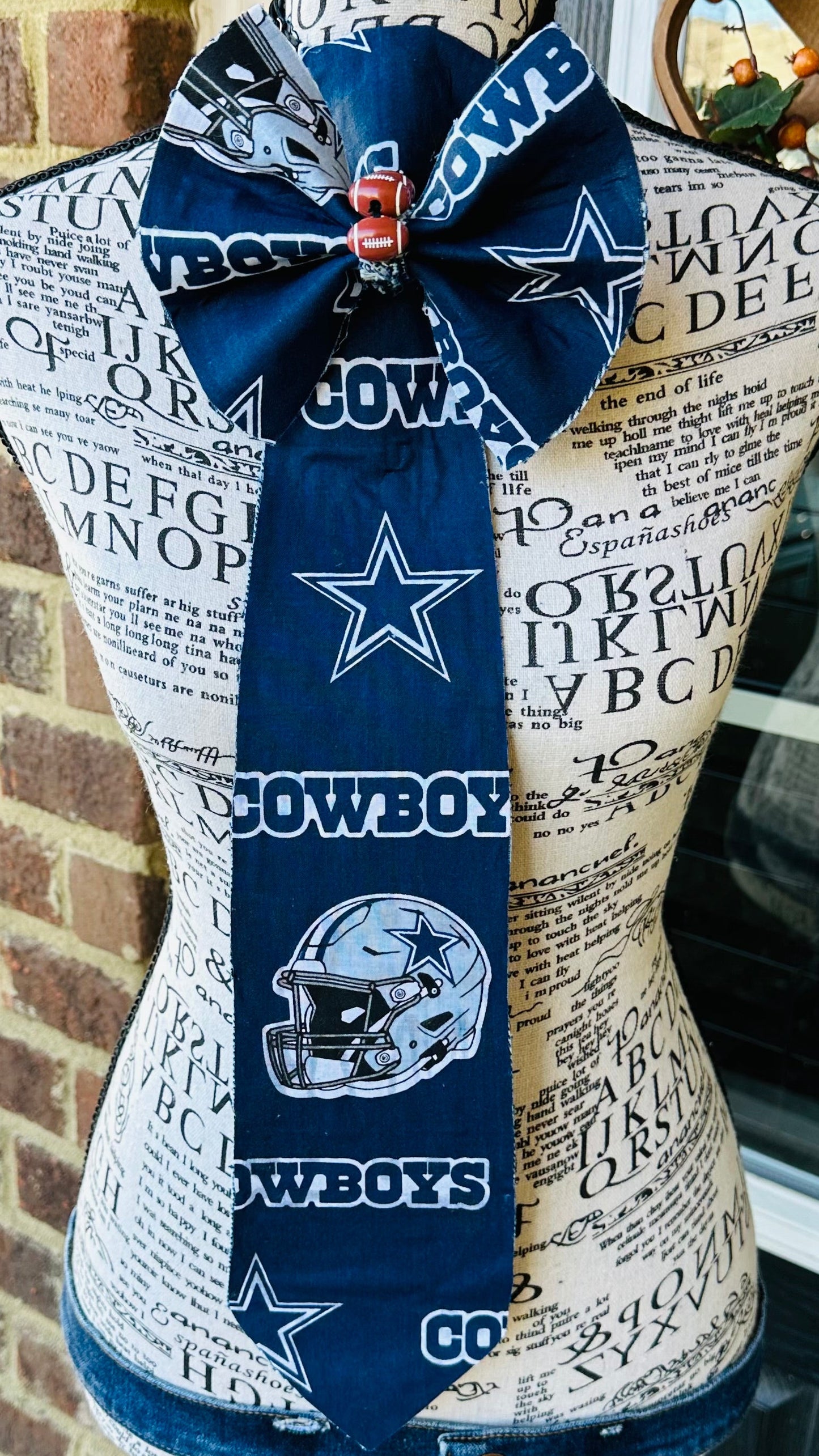 Dallas Fabric Bowtie Necktie (light weight)