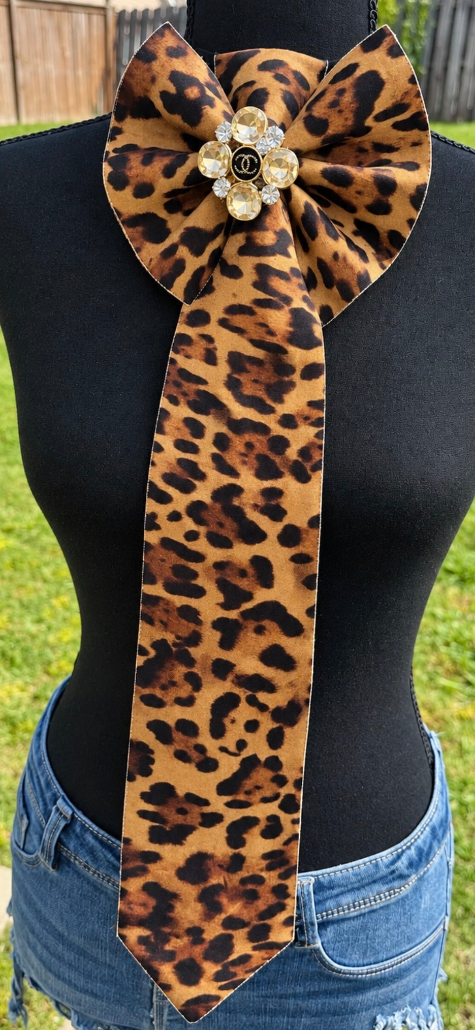 Untamed Leopard Bowtie Necktie with Center Brooch