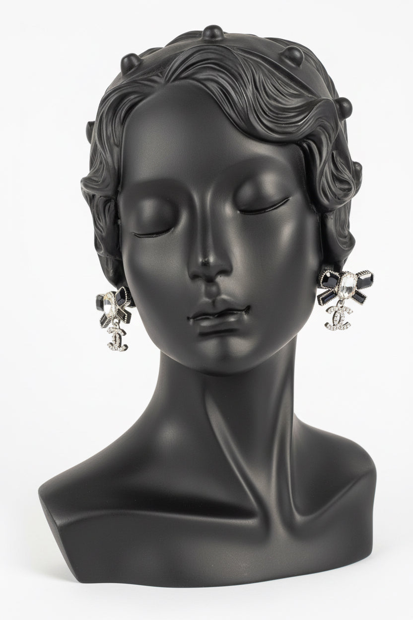 Bow Shaped Black CiCi Fashion Earrings