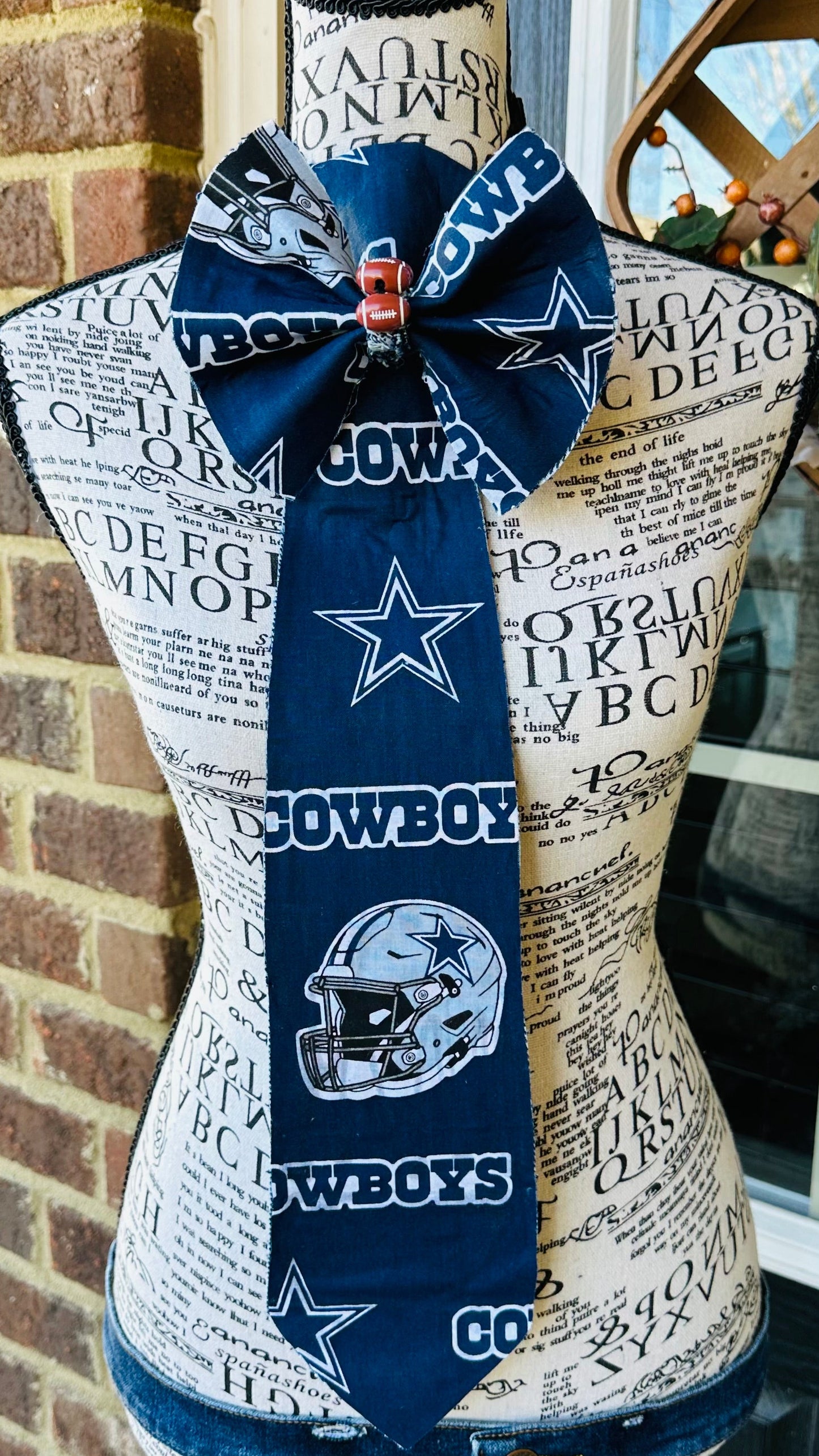 Dallas Fabric Bowtie Necktie (light weight)