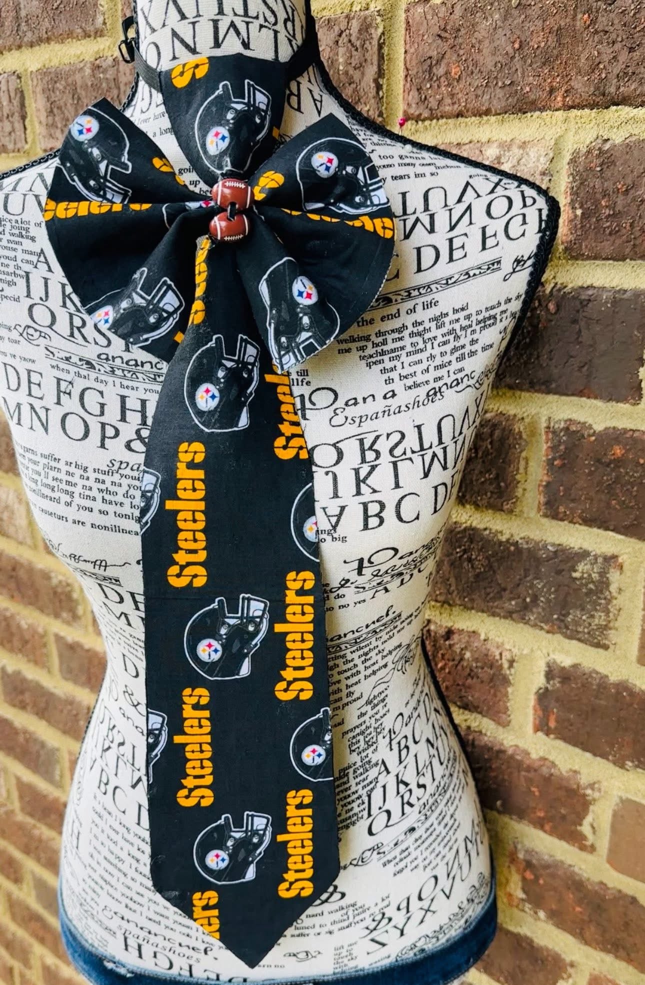 Black & Yellow NFL Bowtie Necktie