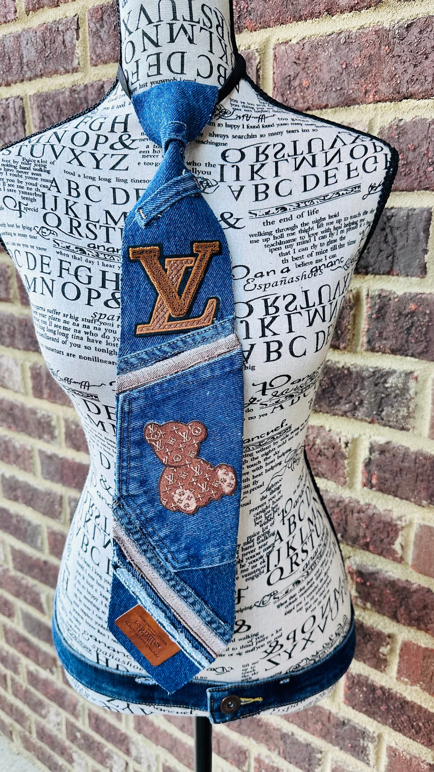 Brown Distressed Denim Embroidery Patches Necktie Necklace