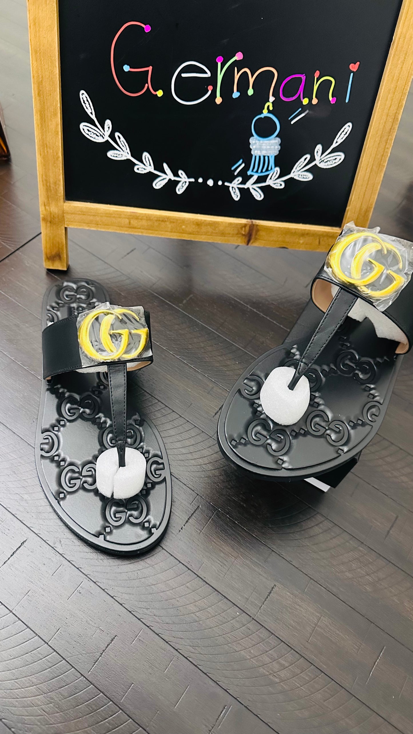 Black Fashion Slippers (size 10)