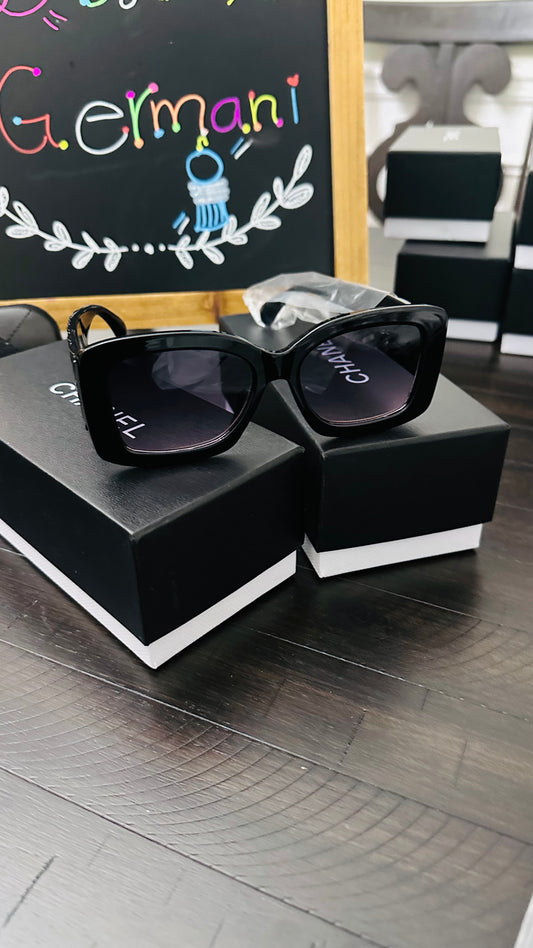 Black Classy Fashion Sunglasses