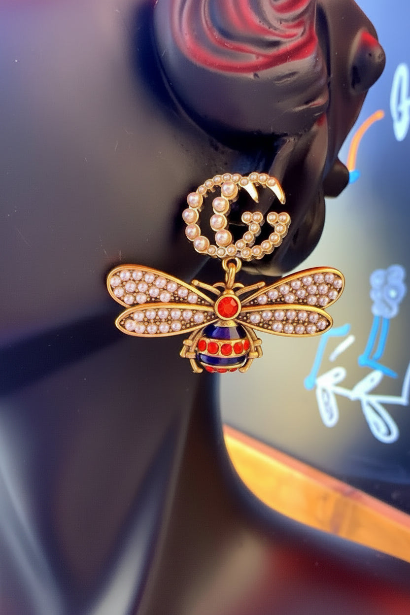 Butterfly GiGi Gold & Pearls Stud Earings