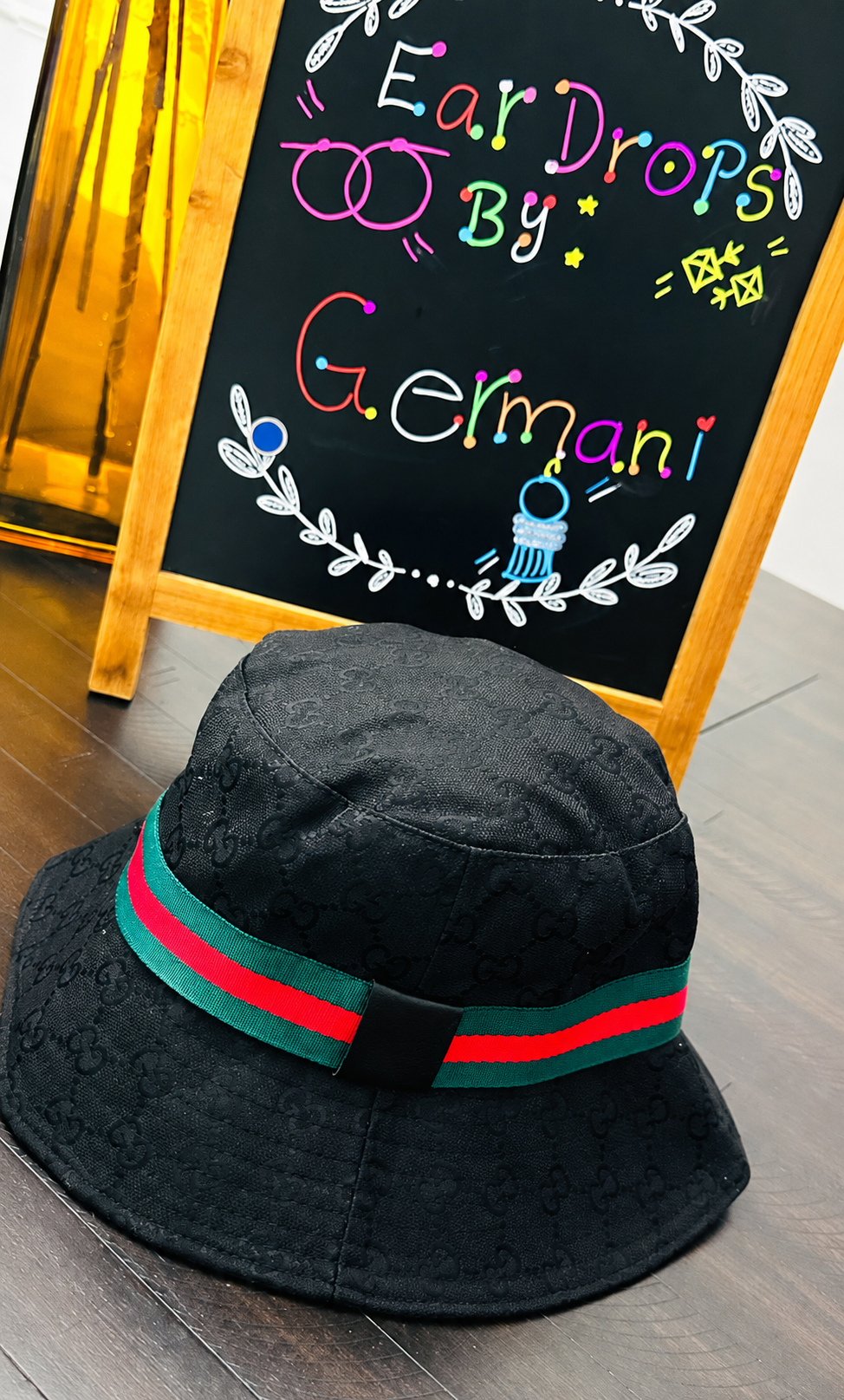 Black Gucci Bucket Hat (Last One)