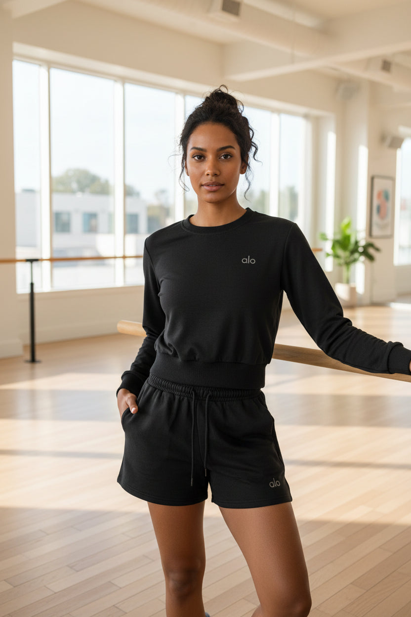 Ala Black Cropped Crew Neck Yoga Set