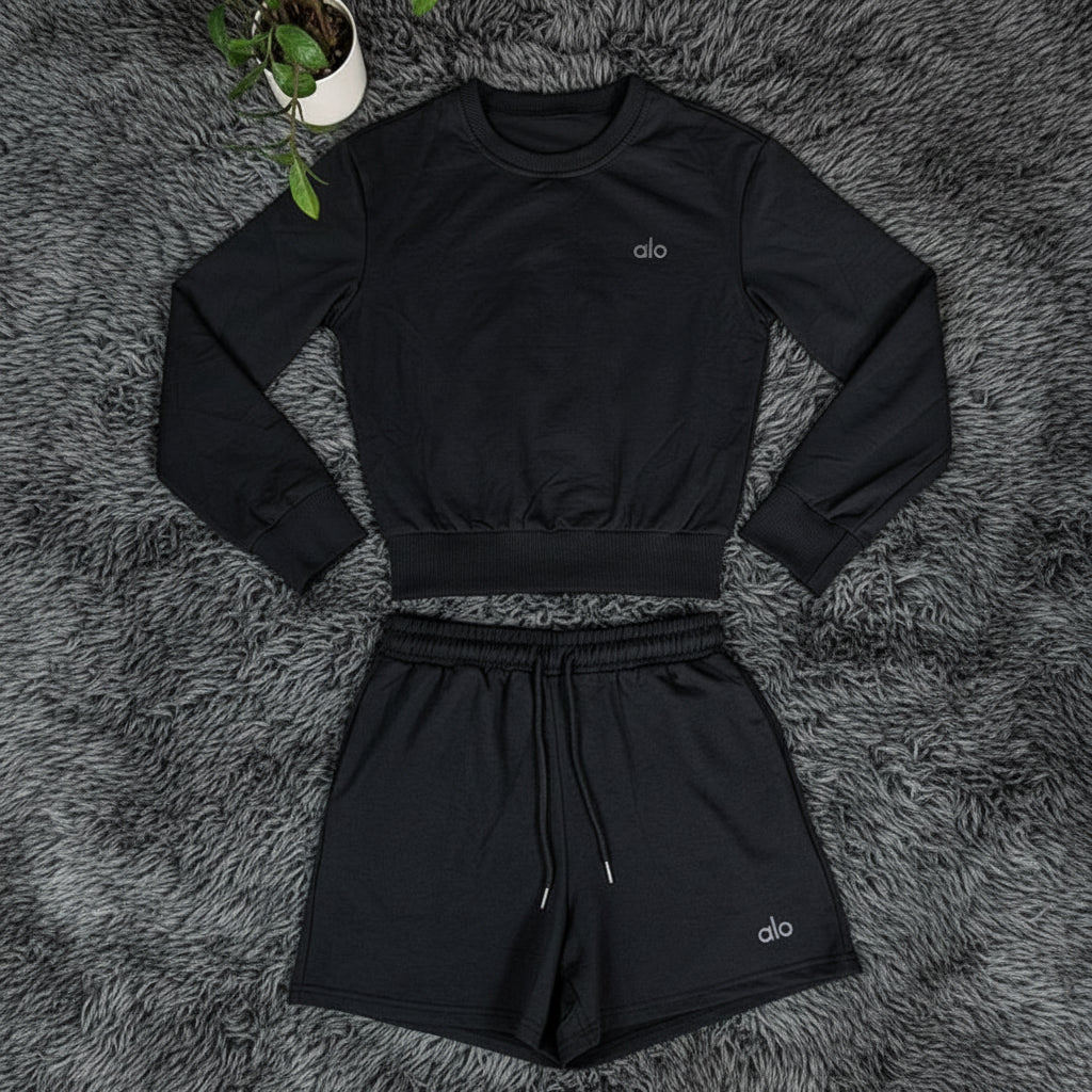 Ala Black Cropped Crew Neck Yoga Set